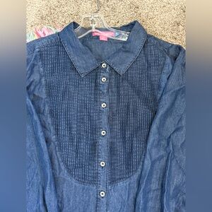 Women’s 2X Plus Size Blue Denim Button-Up Shirt w Pleated bib and Silver buttons